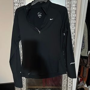Nike Light Weight Pullover